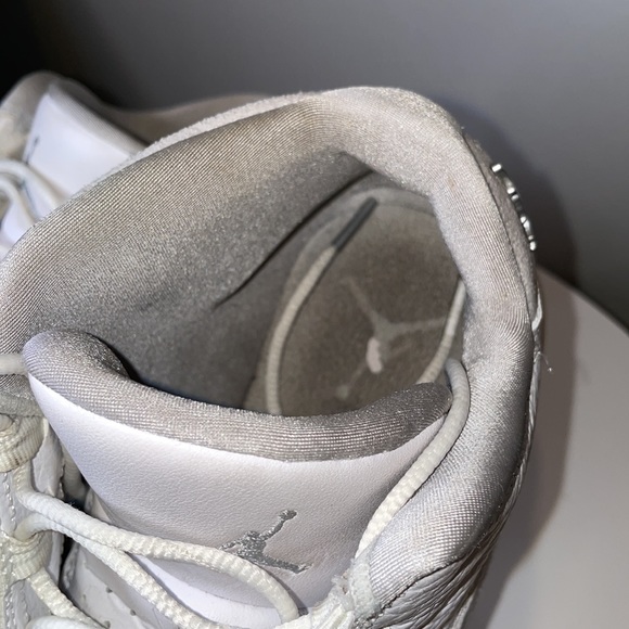 Jordan 13 Retro Low - Picture 10 of 11